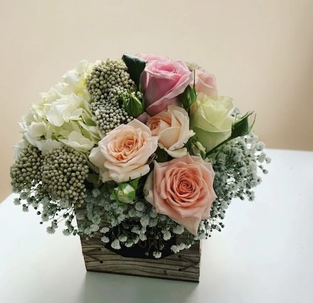 Centrepieces by Artemisa Floristas in Torrevieja — example 7