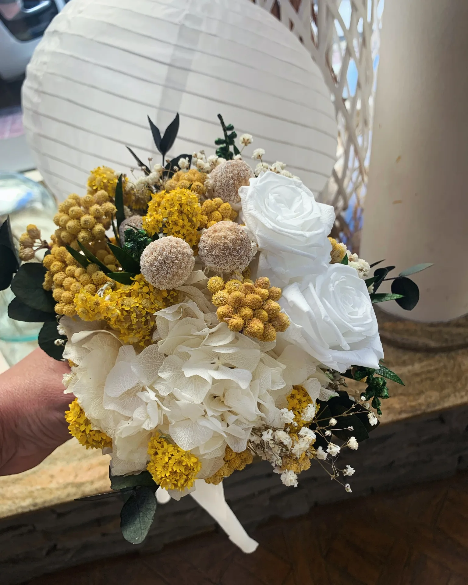 Dried & Preserved Flowers by Artemisa Floristas in Torrevieja — example 4