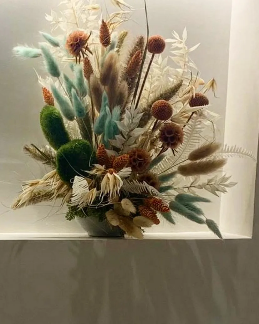 Dried & Preserved Flowers by Artemisa Floristas in Torrevieja — example 7